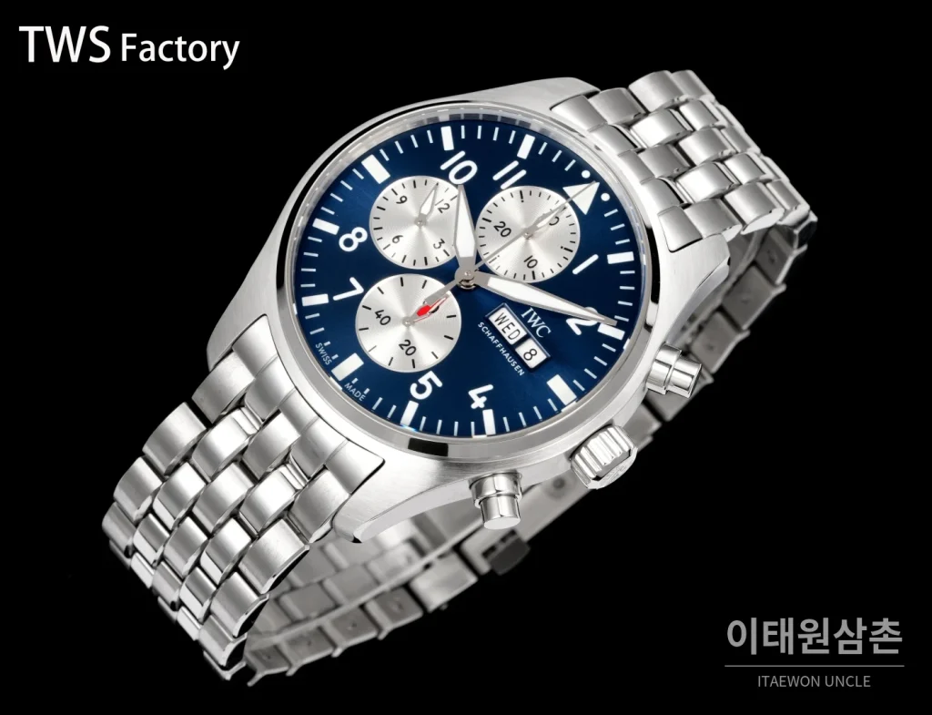 IWC 파일럿 크로노그래프 오토매틱 43mm