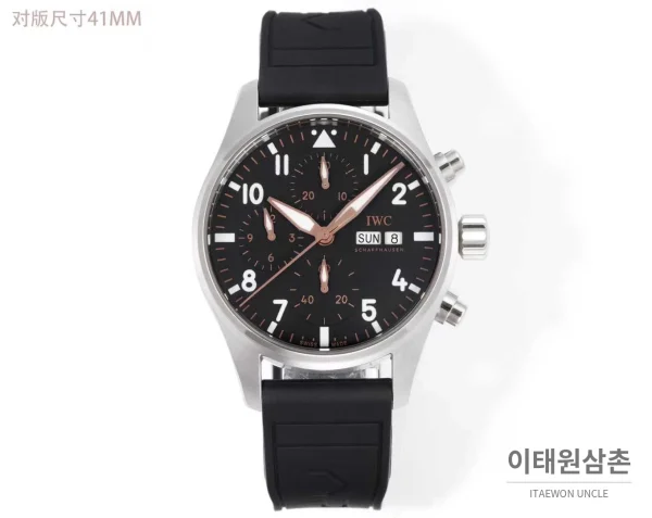 아이더블유씨 파일럿 크로노그래프 블랙골드 다이얼 러버밴드 오토매틱 41mm 블랙 / 골드 IWC 파일럿 크로노그래프 블랙골드 다이얼 러버밴드 오토매틱 41mm 블랙 / 골드