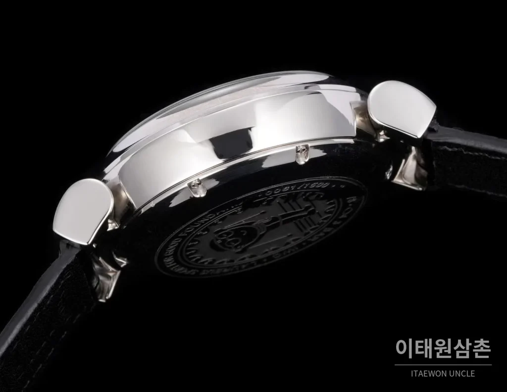 IWC 파일럿 크로노그래프 로레우스 스포츠 포 굿 블랙다이얼 오토매틱 42mm