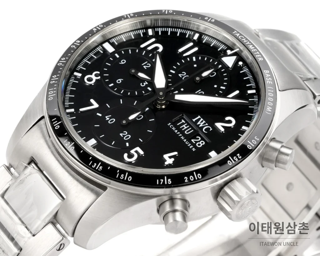 IWC 파일럿 퍼포먼스 스틸 세라믹베젤 크로노그래프 41mm (3)