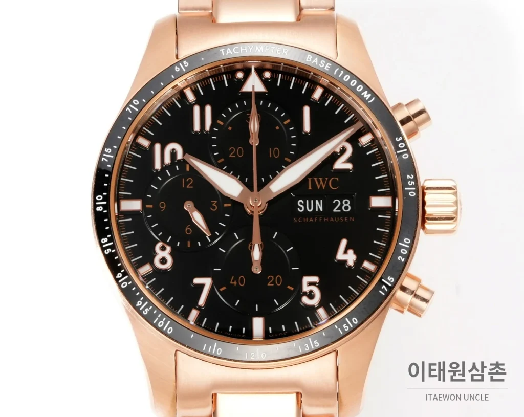 IWC 파일럿 퍼포먼스 스틸 세라믹베젤 크로노그래프 41mm (2)