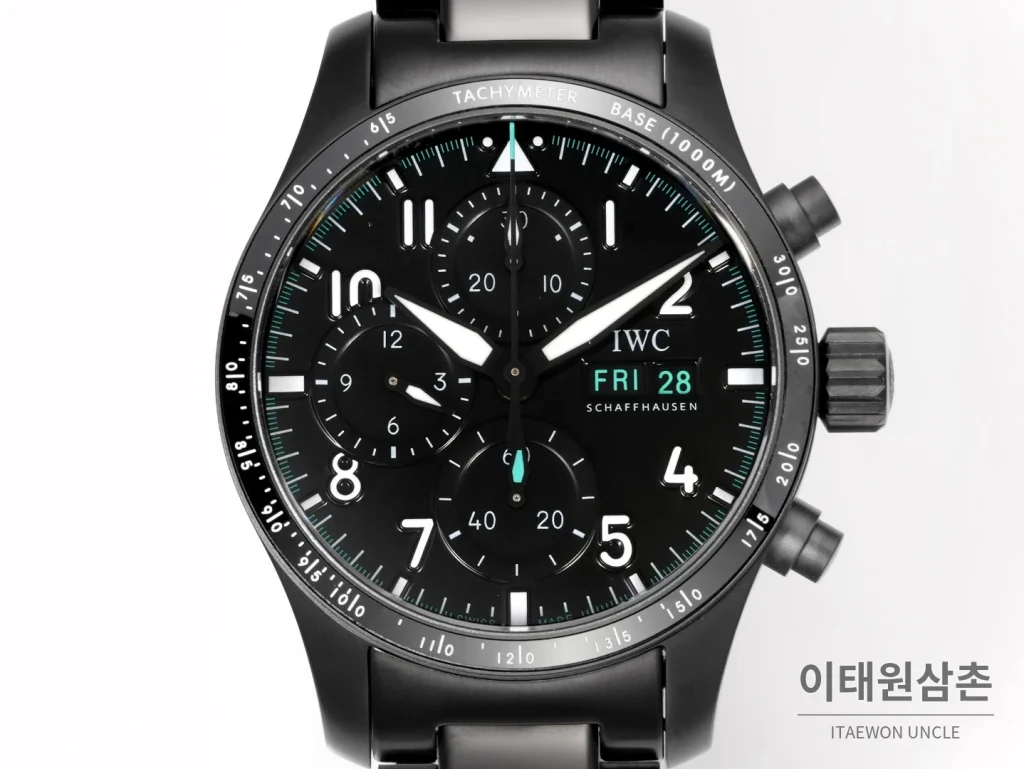 IWC 파일럿 퍼포먼스 스틸 세라믹베젤 크로노그래프 41mm