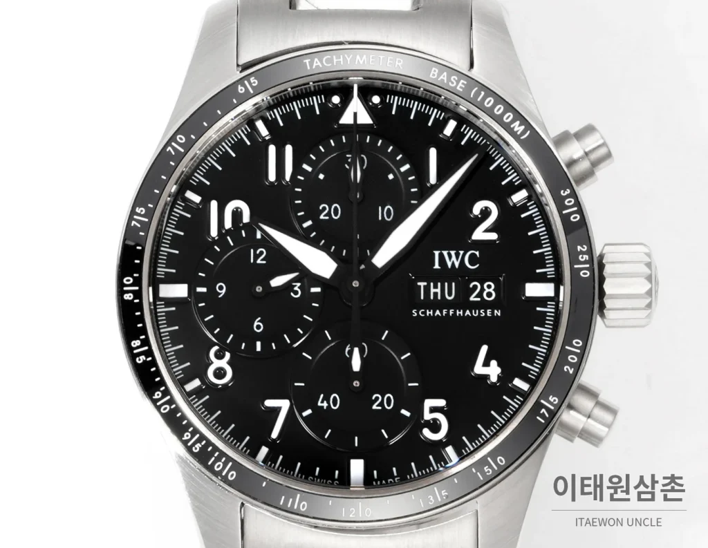 IWC 파일럿 퍼포먼스 스틸 세라믹베젤 크로노그래프 41mm (3)