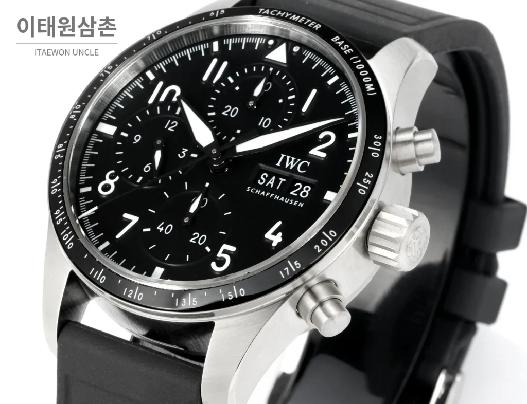 IWC 파일럿 퍼포먼스 스틸 세라믹베젤 크로노그래프 41mm (3)