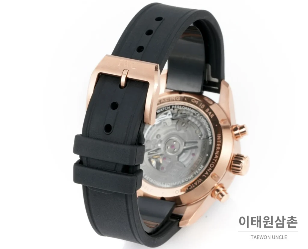 IWC 파일럿 퍼포먼스 스틸 세라믹베젤 크로노그래프 41mm (2)