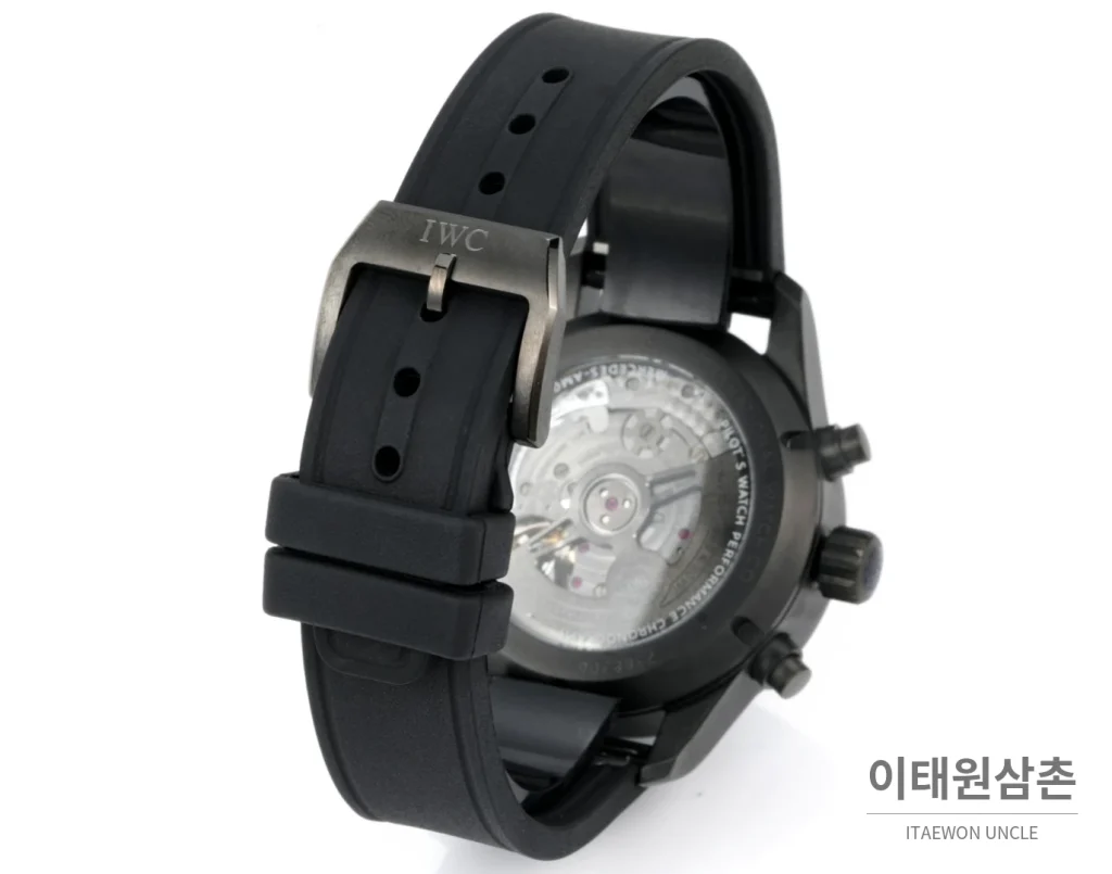 IWC 파일럿 퍼포먼스 스틸 세라믹베젤 크로노그래프 41mm