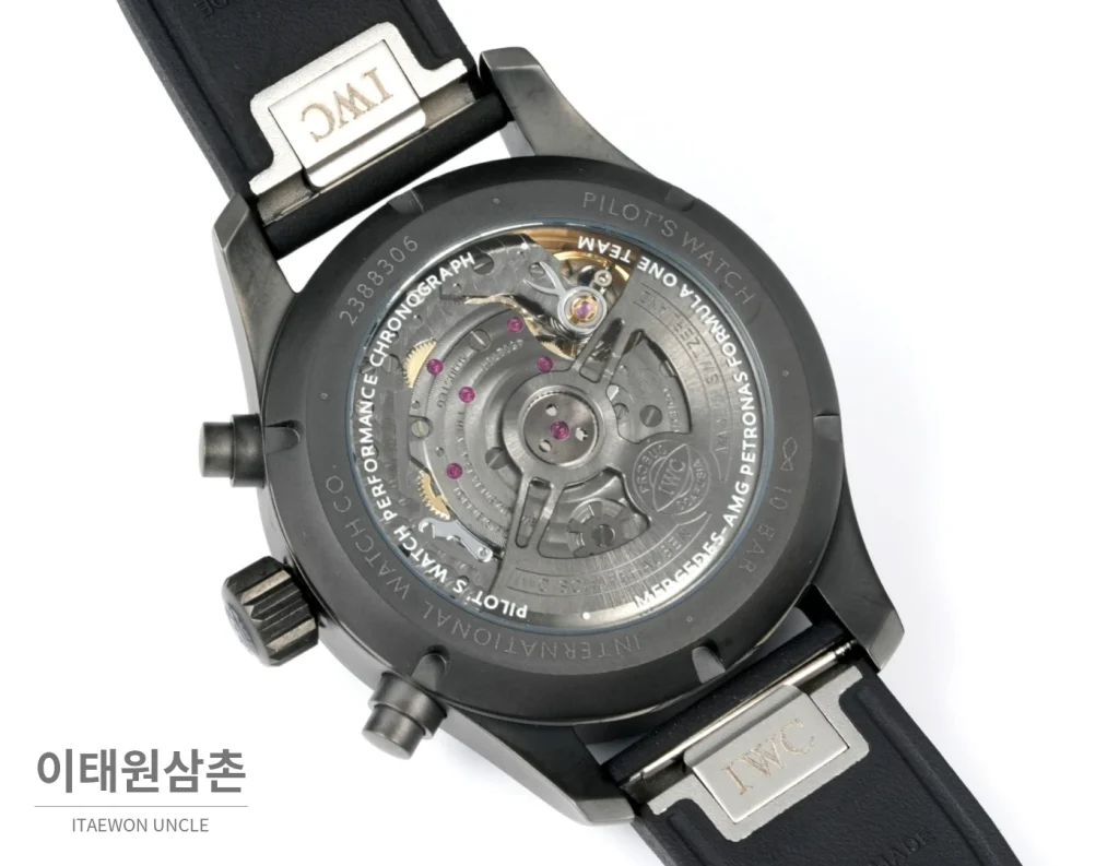 IWC 파일럿 퍼포먼스 스틸 세라믹베젤 크로노그래프 41mm