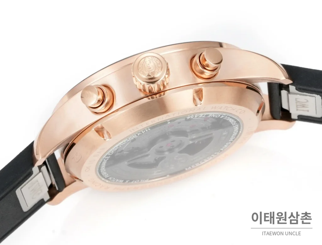 IWC 파일럿 퍼포먼스 스틸 세라믹베젤 크로노그래프 41mm (2)