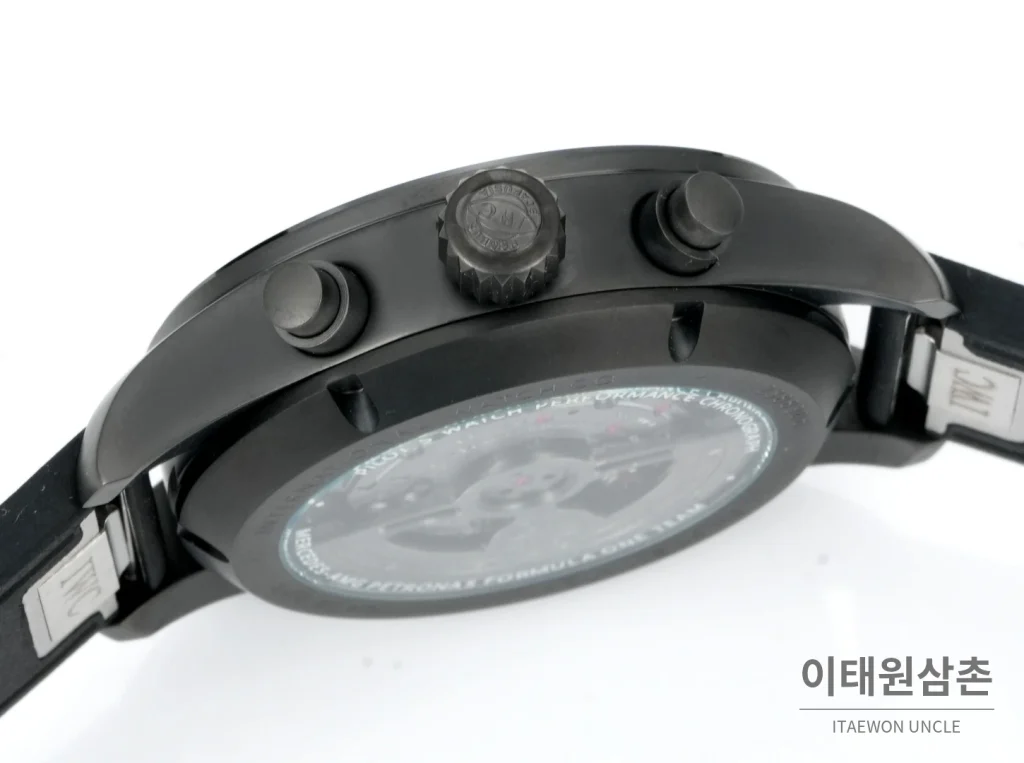 IWC 파일럿 퍼포먼스 스틸 세라믹베젤 크로노그래프 41mm