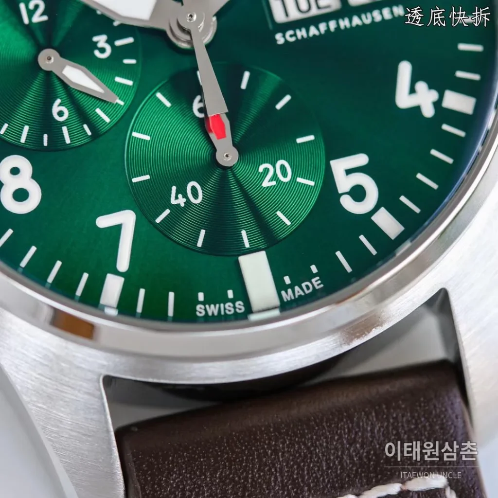 IWC 파일럿 스틸 블루다이얼 크로노그래프 오토매틱 41mm IW388103 브라운 가죽 스트랩
