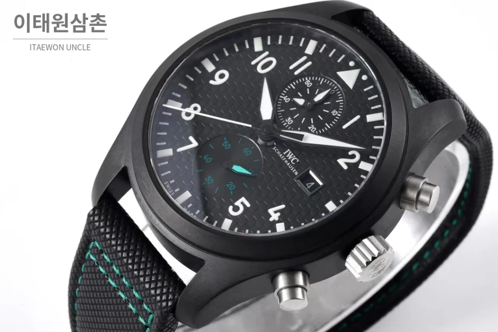IWC 파일럿 탑건 세라믹 블랙다이얼 크로노그래프 오토매틱 44.5mm 블랙 나일론 스트랩