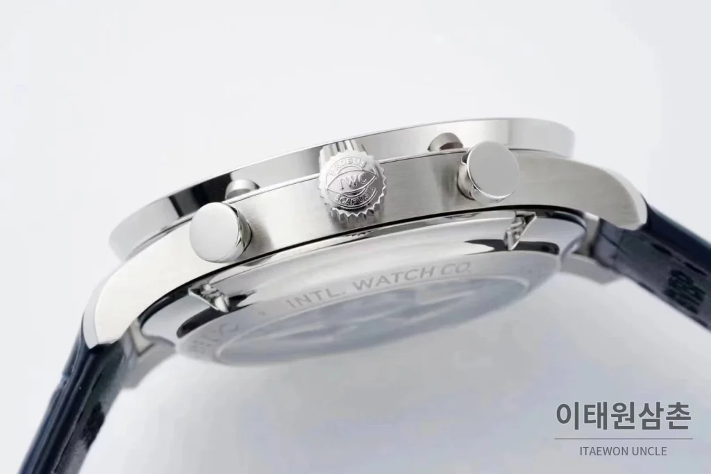 IWC 포르투기저 스틸 블루다이얼 크로노그래프 오토매틱 41mm