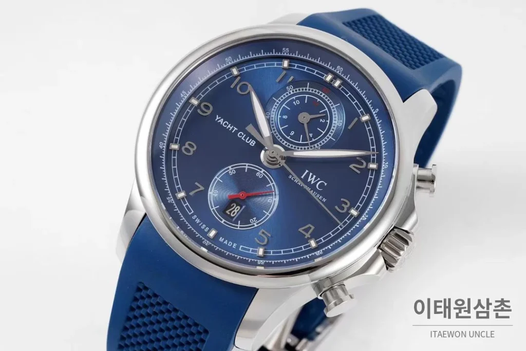 IWC 포르투기저 요트 클럽 크로노그래프 오를레바 에디션 44.6mm IW390704 네이비 다이얼 (2)