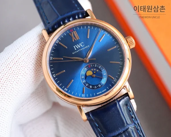 IWC 포르투기저 오토매틱 39mm 블루 다이얼 네이비 가죽 스트랩 로즈골드 베젤
