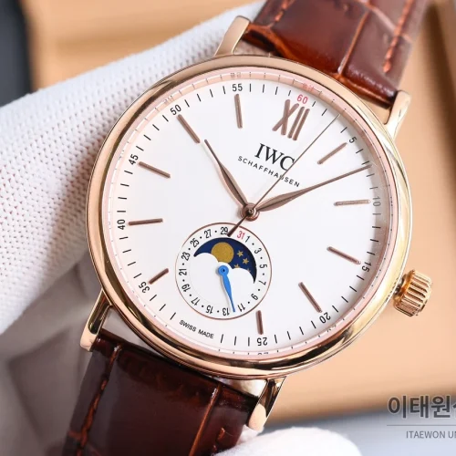 IWC 포르투기저 오토매틱 39mm 화이트 다이얼 브라운 가죽 스트랩 로즈골드 베젤 (2)
