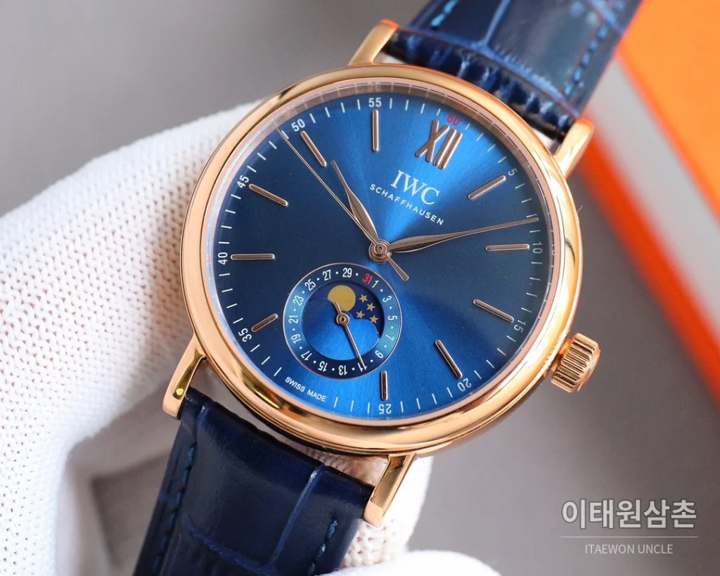 IWC 포르투기저 오토매틱 39mm 블루 다이얼 네이비 가죽 스트랩 로즈골드 베젤