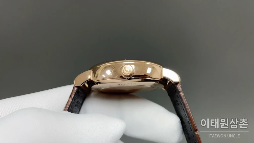 IWC 포르투기저 오토매틱 39mm 네이비 다이얼 브라운 가죽 스트랩 로즈골드 베젤