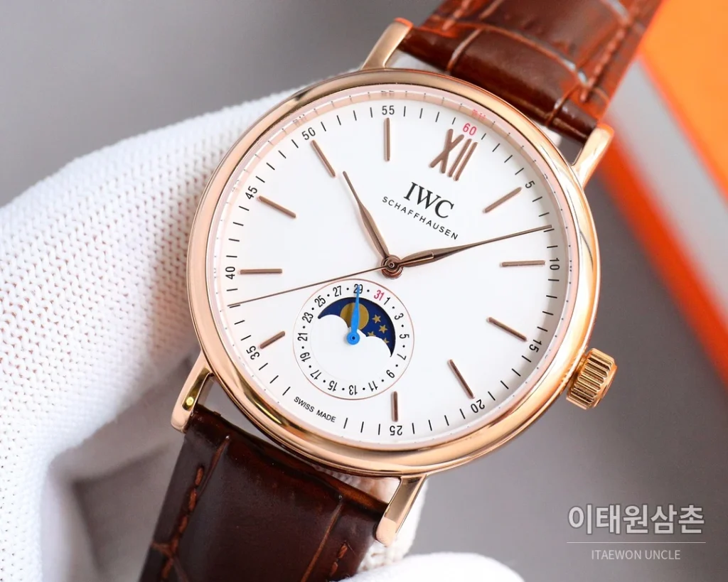 IWC 포르투기저 오토매틱 39mm 블루 다이얼 네이비 가죽 스트랩 로즈골드 베젤