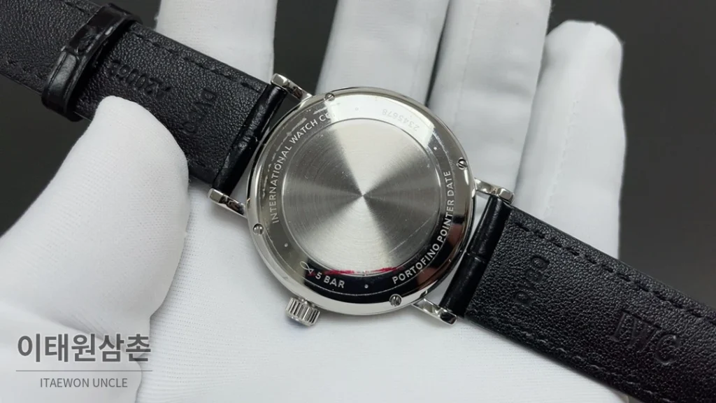 IWC 포르투기저 오토매틱 39mm 화이트 다이얼 블랙 가죽 스트랩 (2)