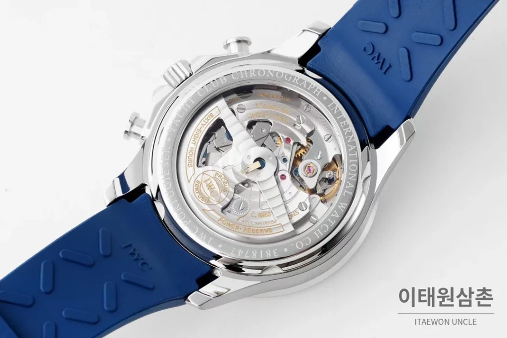 IWC 포르투기저 크로노그래프 오토매틱 45mm 네이비 다이얼 블루 러버 스트랩