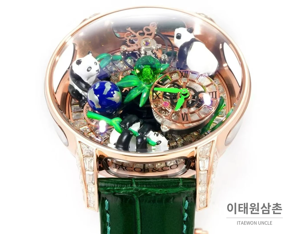 제이콥앤코 아스트로노미아 아트 판다 로즈골드 스톤 세팅 더블 액시스 투르비용 시계 47mm