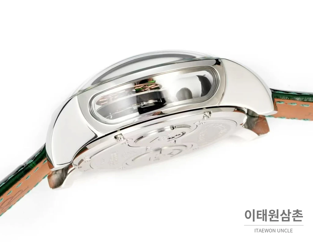 제이콥앤코 아스트로노미아 아트 판다 실버 스틸 스무스 케이스 플라잉 투르비용 시계 47mm
