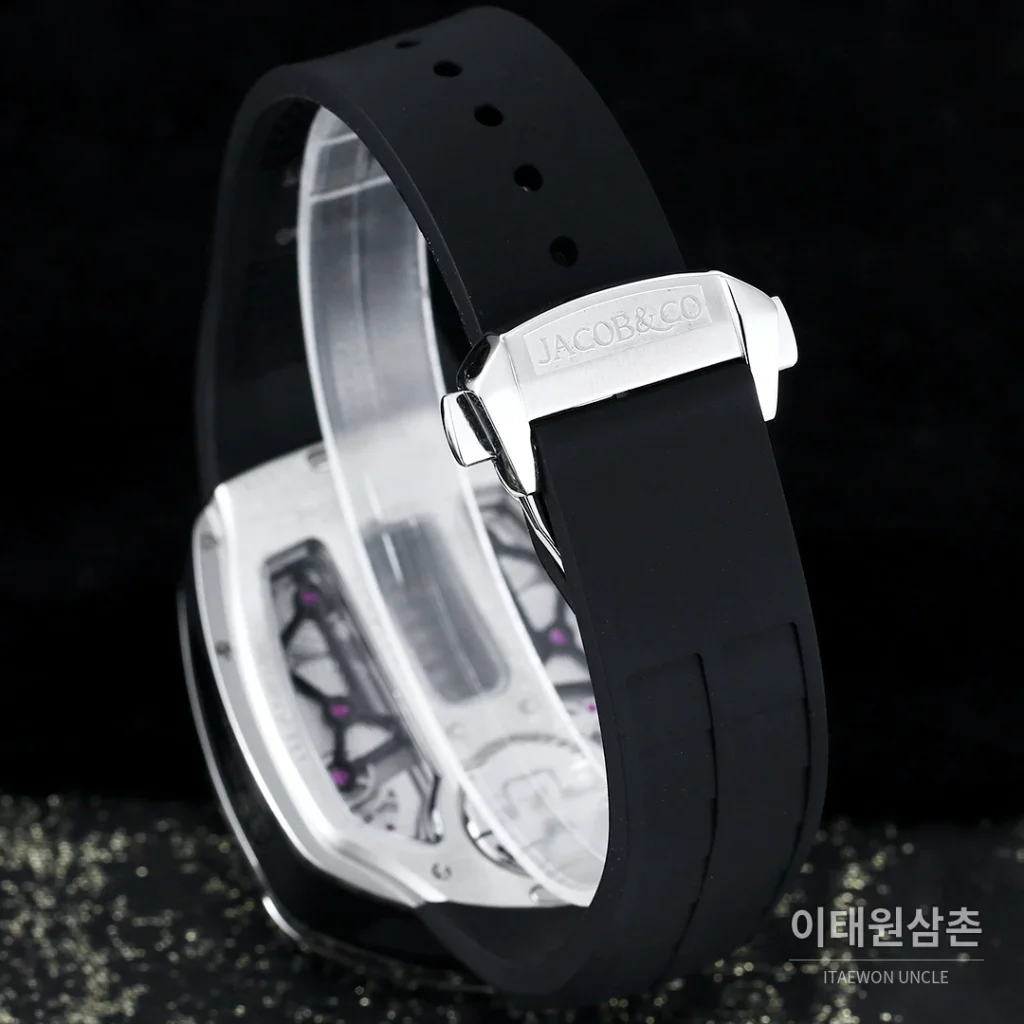 제이콥앤코 부가티 투르비용 W16 엔진 스켈레톤 오토매틱 55mm 블랙 다이얼 블랙 러버 스트랩 실버 베젤