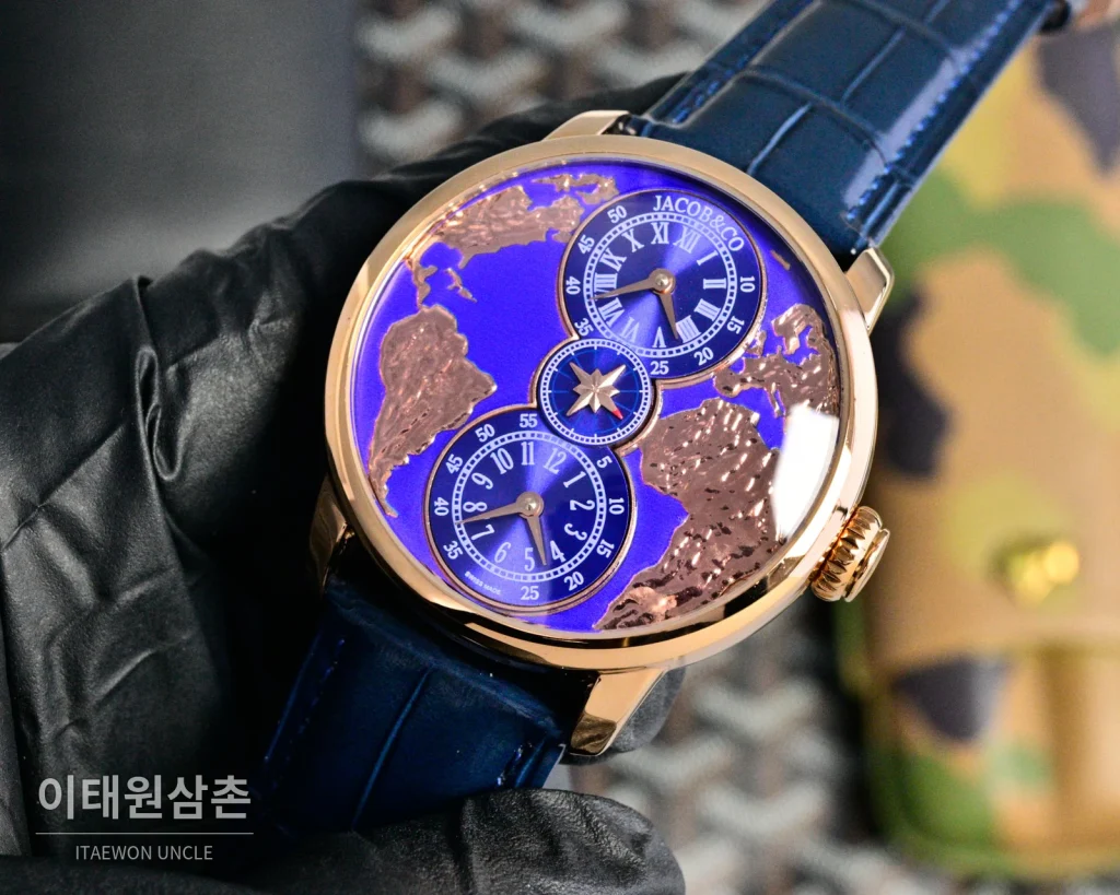 제이콥앤코 쿼츠 42mm 블루 다이얼