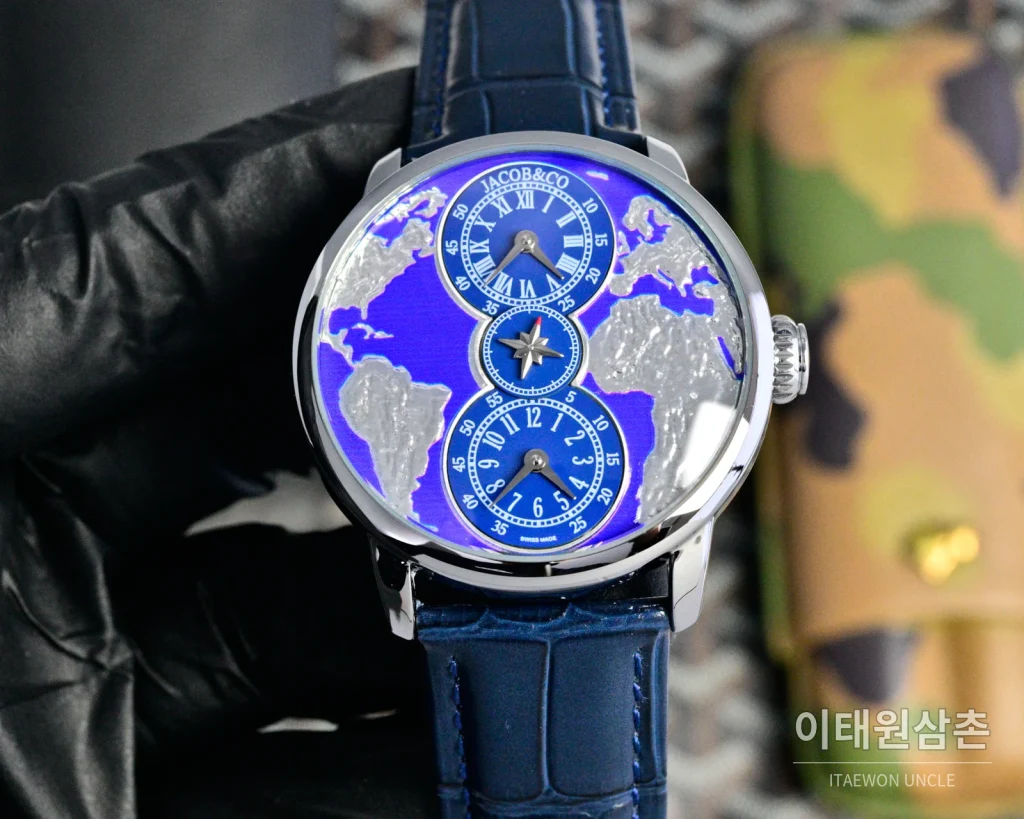 제이콥앤코 쿼츠 42mm