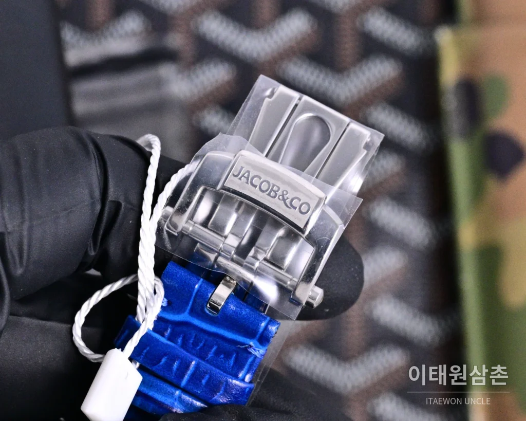제이콥앤코 지드래곤 로즈골드 다이아몬드 더블축 투르비용 47mm 스켈레톤 다이얼 블루 가죽 스트랩