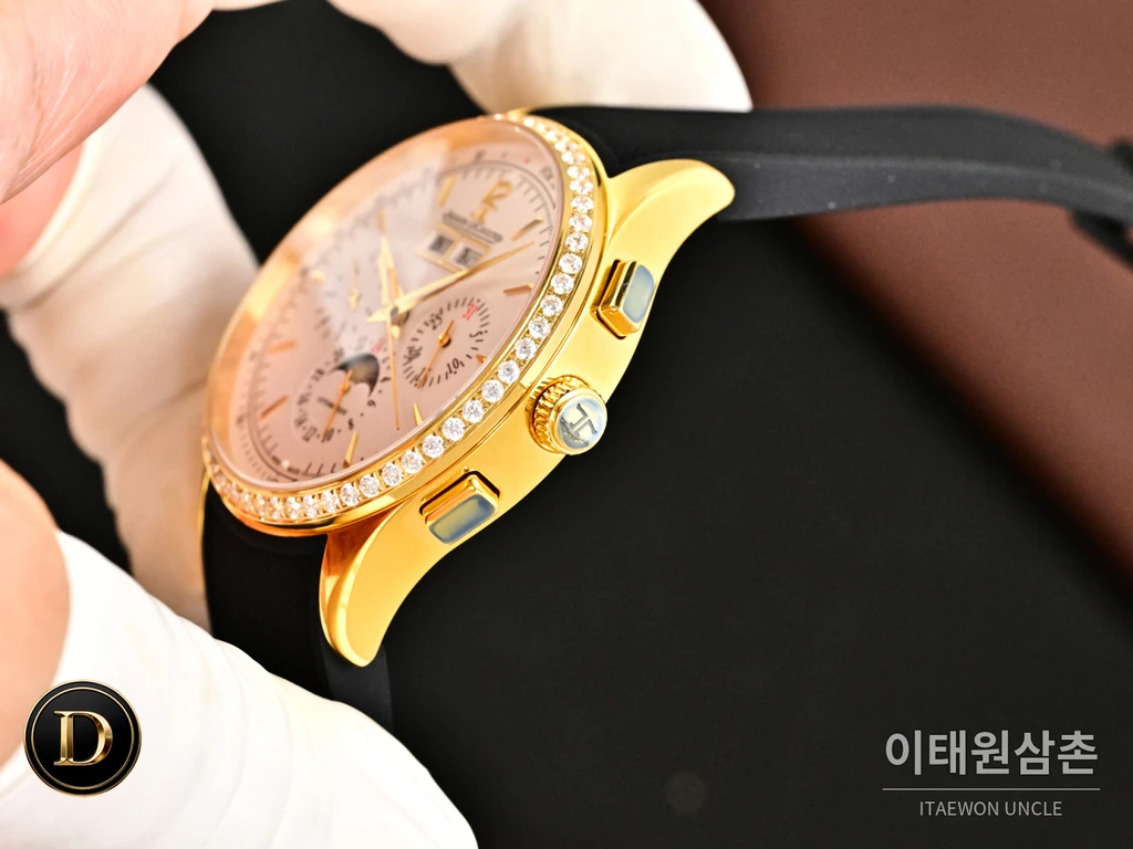 예거르쿨트르 마스터 컨트롤 캘린더 스틸 선레이 다이얼 오토매틱 40mm 실버 다이얼