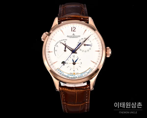 예거르쿨트르 마스터 지오그래픽 스틸 듀얼타임 오토매틱 42mm Q1428421 화이트 다이얼 브라운 가죽 스트랩 예거르쿨트르 마스터 지오그래픽 스틸 듀얼타임 오토매틱 42mm Q1428421 화이트 다이얼 브라운 가죽 스트랩