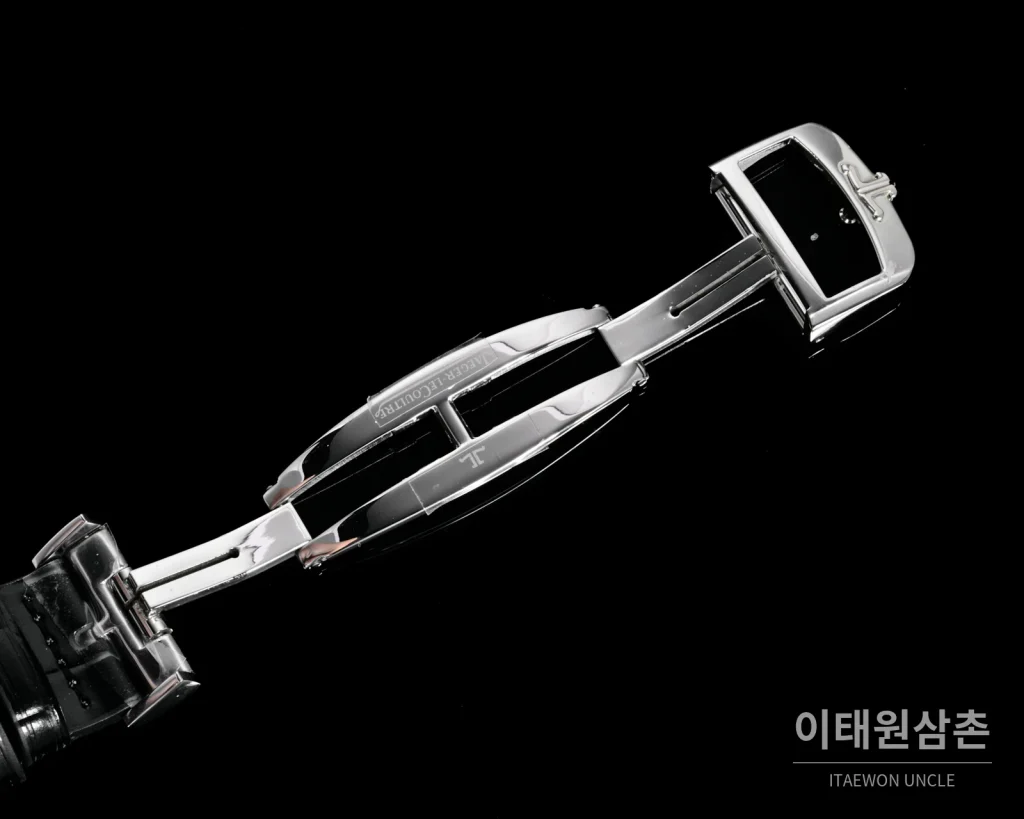 예거르쿨트르 마스터 지오그래픽 스틸 듀얼타임 오토매틱 42mm Q1428421 그레이 다이얼 블랙 가죽 스트랩