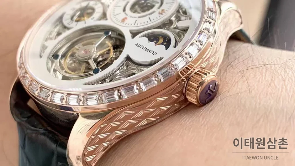 예거르쿨트르 마스터 스켈레톤 투르비옹 GMT 듀얼타임 수동 42mm 스켈레톤 다이얼 블랙 가죽 스트랩 로즈골드 베젤