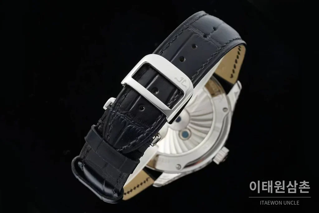 예거르쿨트르 마스터 스틸 블루아벤츄린 오비탈투르비옹 수동 43mm 네이비 다이얼 블랙 가죽 스트랩 화이트 베젤 (2)