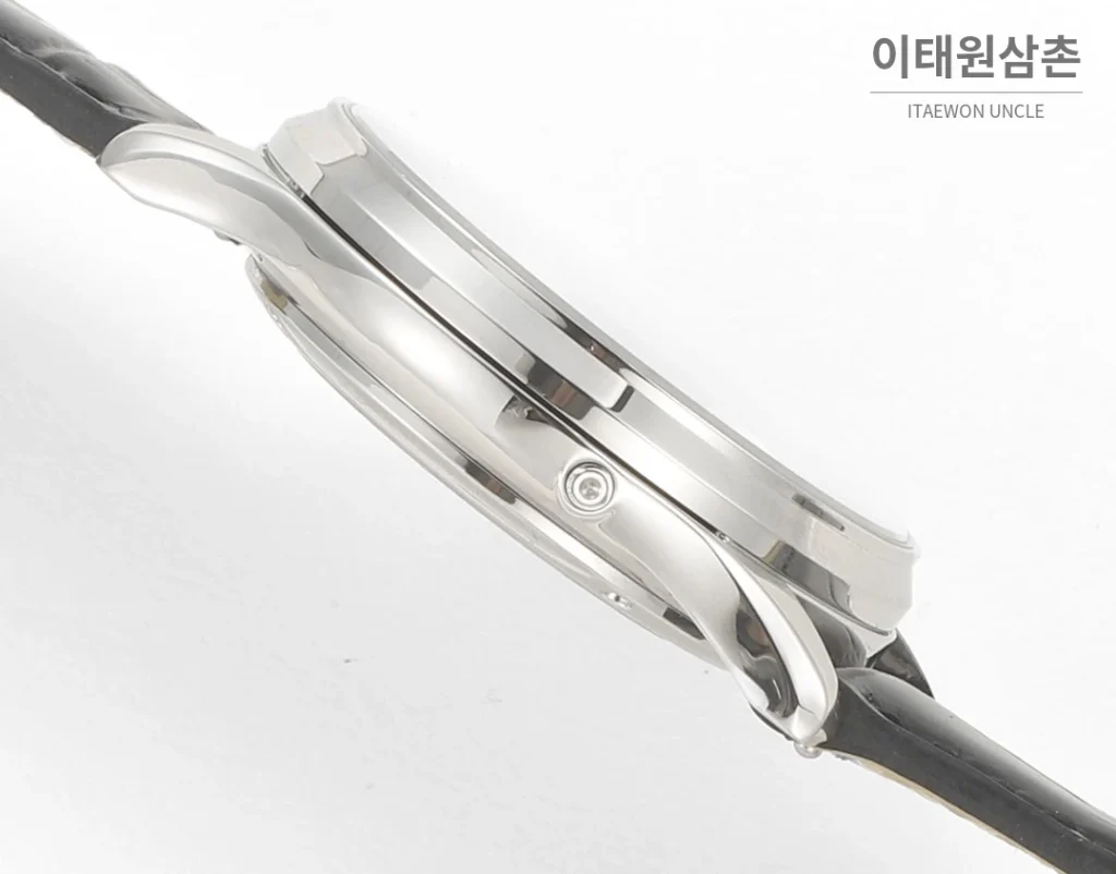 예거르쿨트르 마스터 울트라씬 문페이즈 데이트 오토매틱 39mm 실버 블랙 가죽 스트랩 (3)