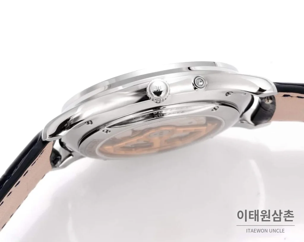 예거르쿨트르 마스터 울트라 씬 파워리저브 스틸 네이비다이얼 오토매틱 39mm