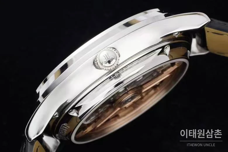 예거르쿨트르 마스터 울트라 씬 투르비옹 실버다이얼 오토매틱 43mm 블랙 가죽 스트랩 (2)
