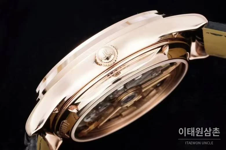 예거르쿨트르 마스터 울트라 씬 투르비옹 실버다이얼 오토매틱 43mm 블랙 가죽 스트랩 로즈골드 베젤