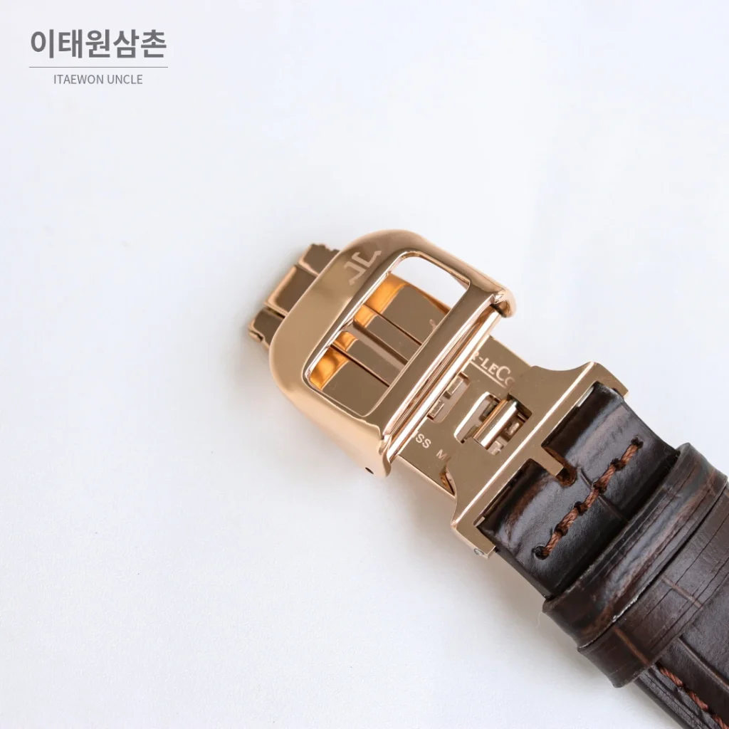 예거르쿨트르 폴라리스 블랙다이얼 크로노그래프 오토매틱 42mm