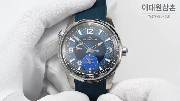 예거르쿨트르 폴라리스 지오그래픽 그레이 월드타임 오토매틱 42mm AP13 블루 다이얼 예거르쿨트르 폴라리스 지오그래픽 그레이 월드타임 오토매틱 42mm AP13 블루 다이얼