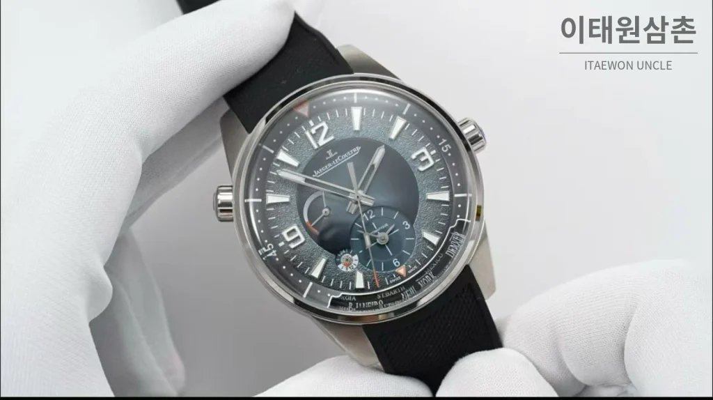 예거르쿨트르 폴라리스 지오그래픽 그레이 월드타임 오토매틱 42mm AP13 그레이 다이얼