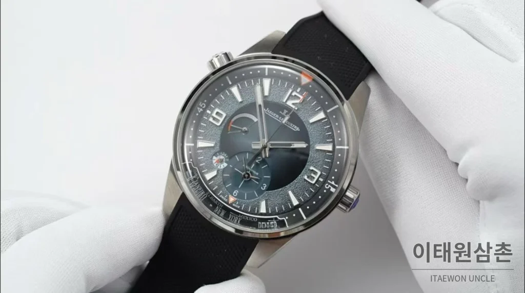 예거르쿨트르 폴라리스 지오그래픽 그레이 월드타임 오토매틱 42mm AP13 그레이 다이얼