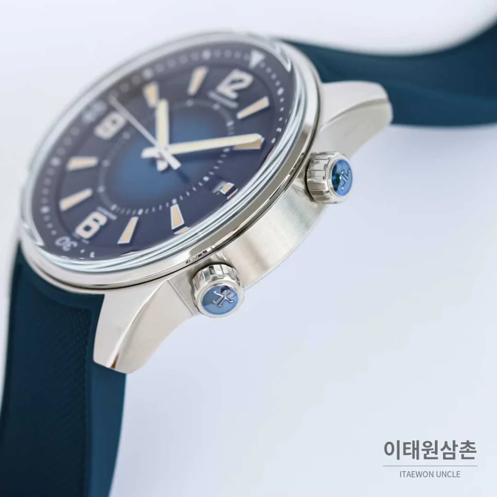 예거르쿨트르 폴라리스 러버밴드 블랙다이얼 데이트 오토매틱 42mm (3)