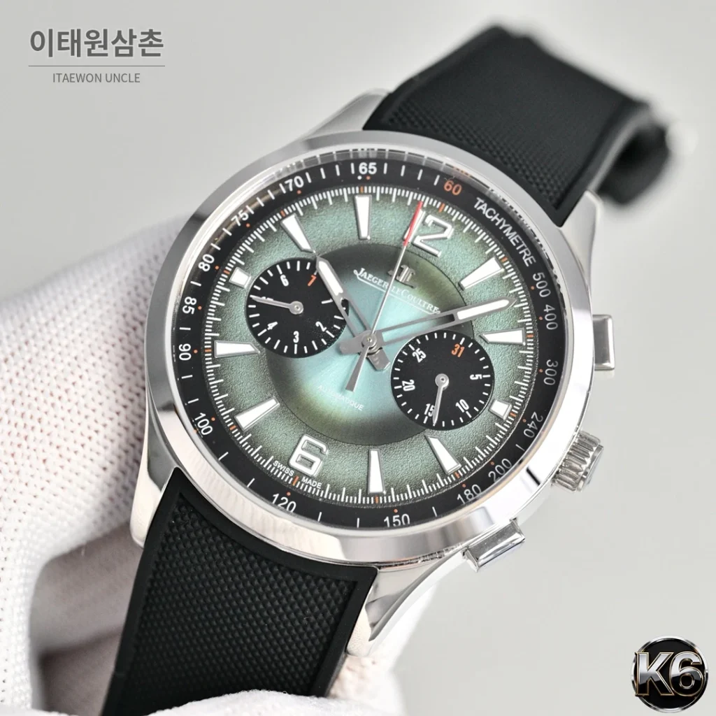예거르쿨트르 폴라리스 스틸 선레이 다이얼 오토매틱 42mm 화이트 러버 스트랩