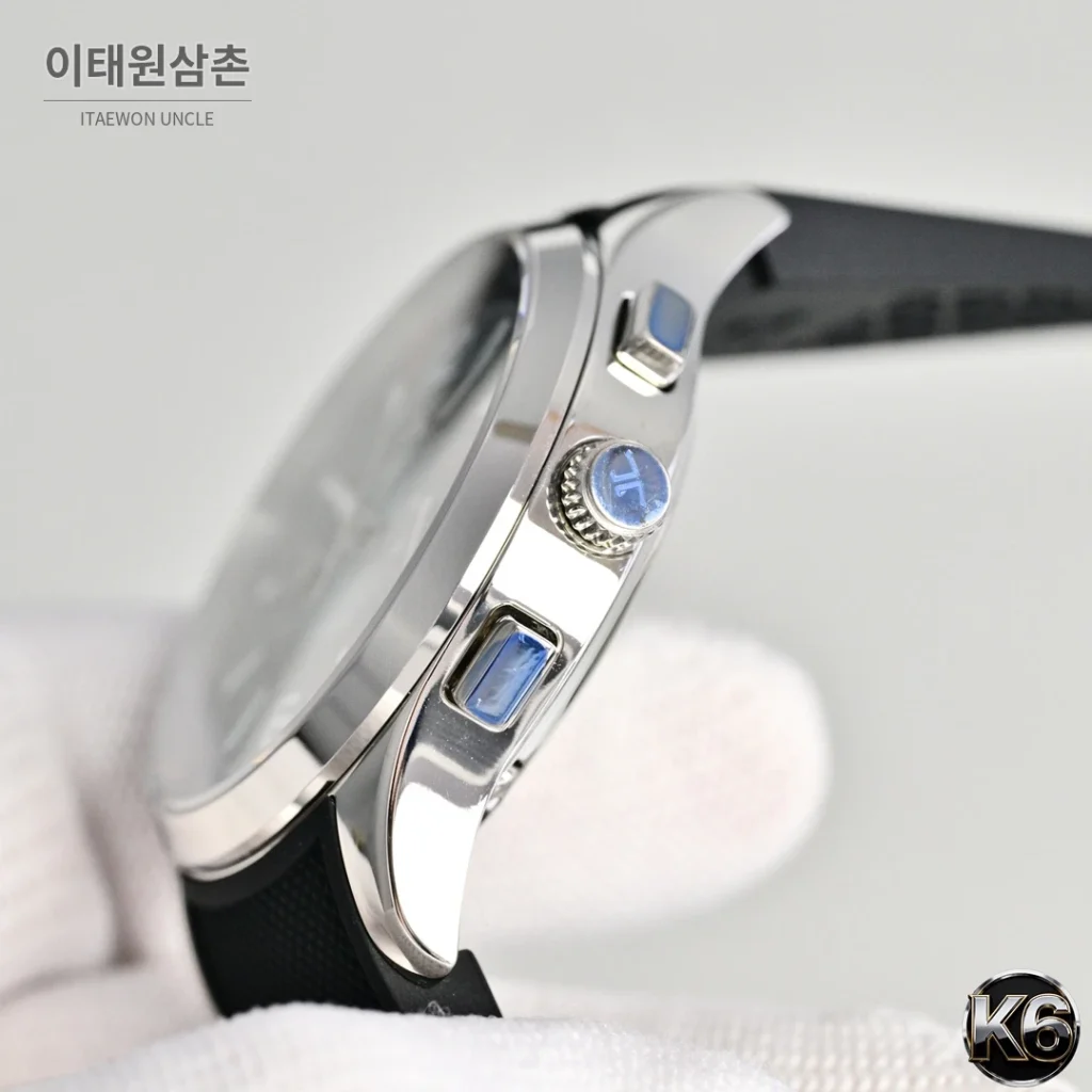 예거르쿨트르 폴라리스 스틸 선레이 다이얼 오토매틱 42mm 화이트 러버 스트랩
