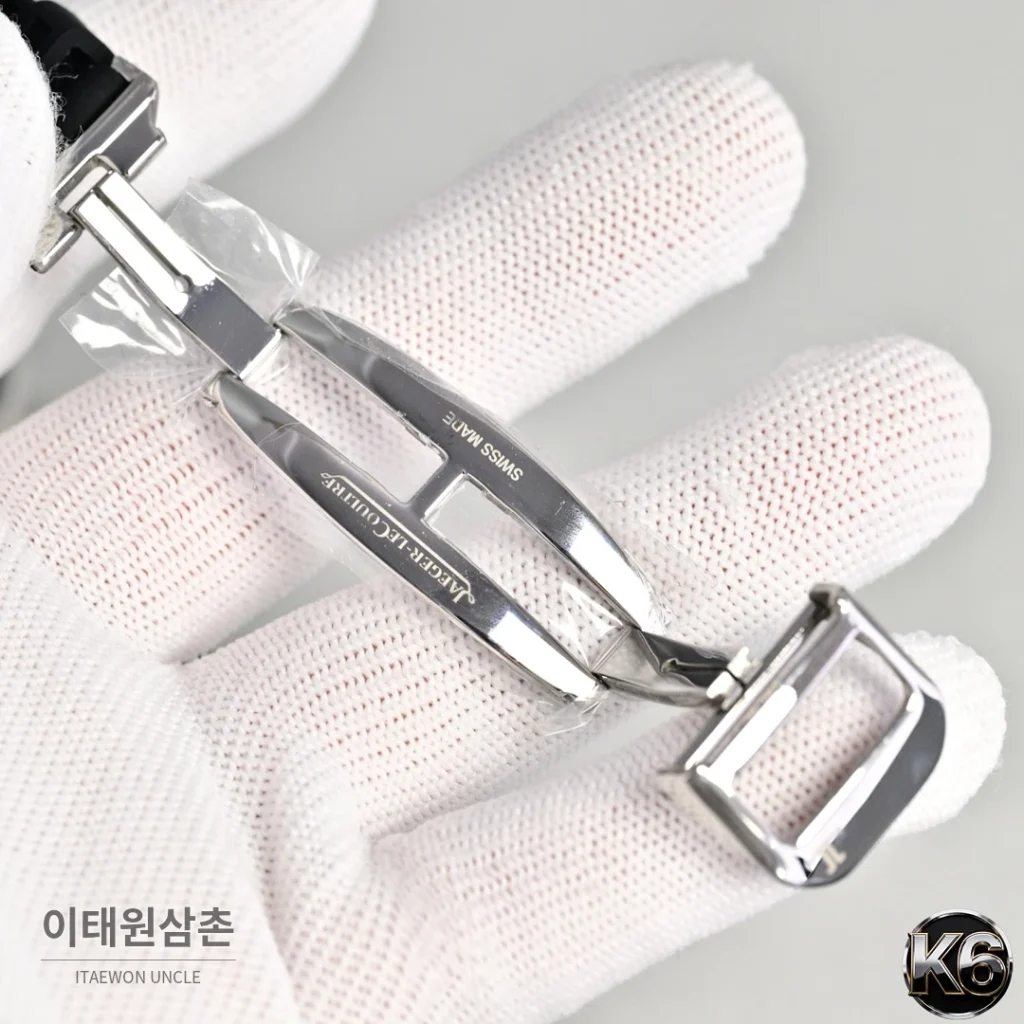 예거르쿨트르 폴라리스 스틸 선레이 다이얼 오토매틱 42mm 화이트 러버 스트랩