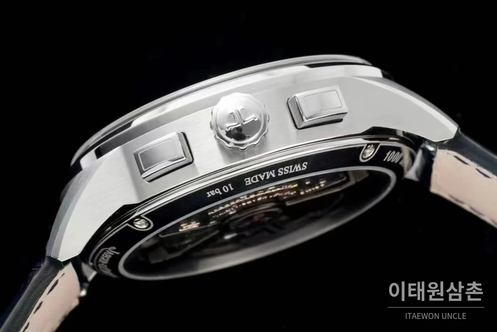 예거르쿨트르 폴라리스 월드타임 크로노그래프 스틸 블루블랙다이얼 오토매틱 44mm (2)