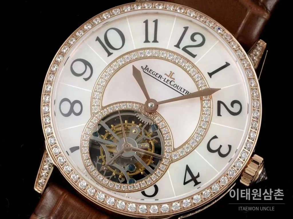 예거르쿨트르 랑데부 투르비옹 다이아몬드 자개다이얼 오토매틱 39mm 브라운 가죽 스트랩