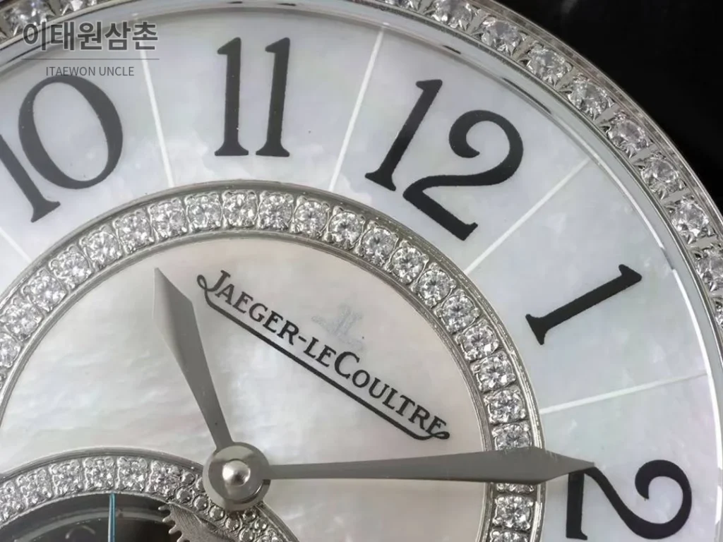 예거르쿨트르 랑데부 투르비옹 다이아몬드 자개다이얼 오토매틱 39mm 블랙 가죽 스트랩